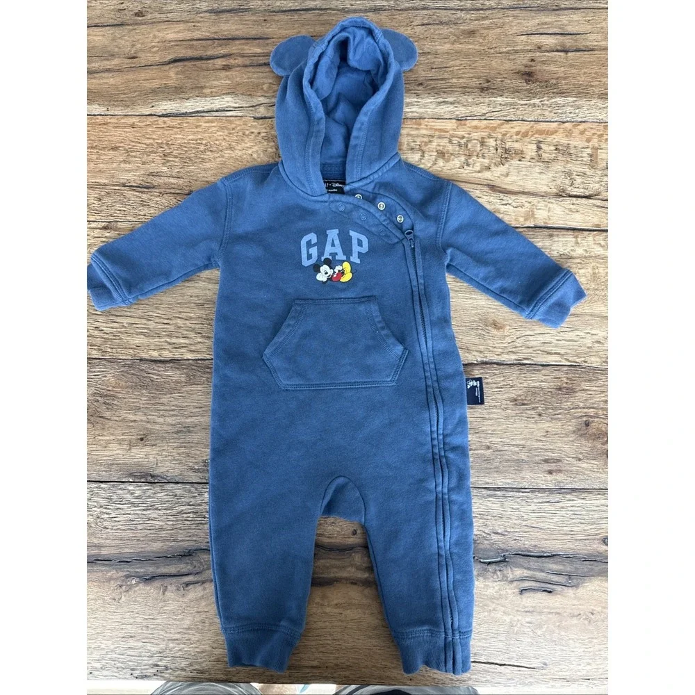 Baby Gap x Disney Baby Mickey Mouse One-Piece Bodysuit Sizes 6-12 Months